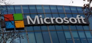 Read more about the article Microsoft Experiences a 33% Surge in Profits fuelled by Investments in AI and Cloud Cmputing