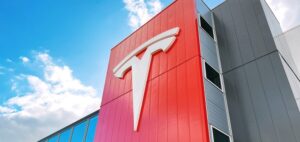 Read more about the article Tesla Issues Sixth Recall for Cybertruck in 2024 Over Drive Inverter Defect