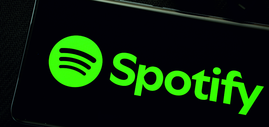 You are currently viewing Spotify Partners with Major Labels to Develop Responsible AI in Music